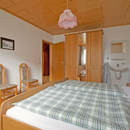 Ferienwohnungen Anneliese Neustadt an der Weinstraße Buitenkant foto