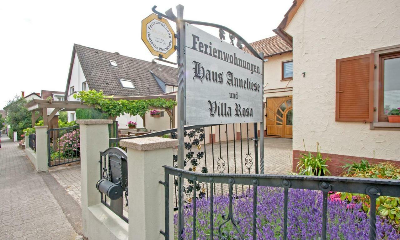 Ferienwohnungen Anneliese Neustadt an der Weinstraße Buitenkant foto